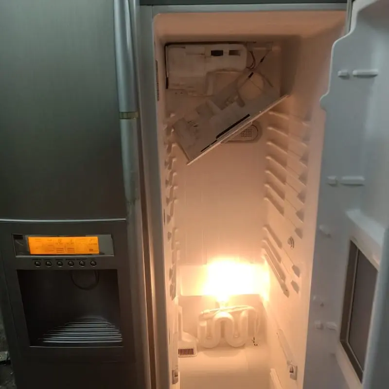 Side-by-Side Fridge Maintenance